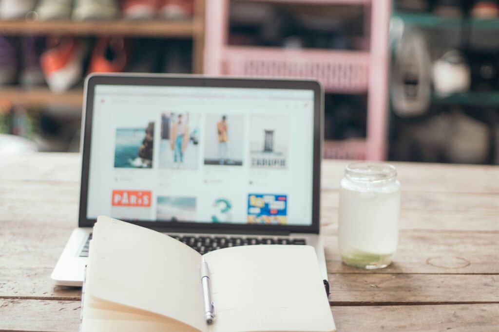 Daily Habits of Successful Bloggers