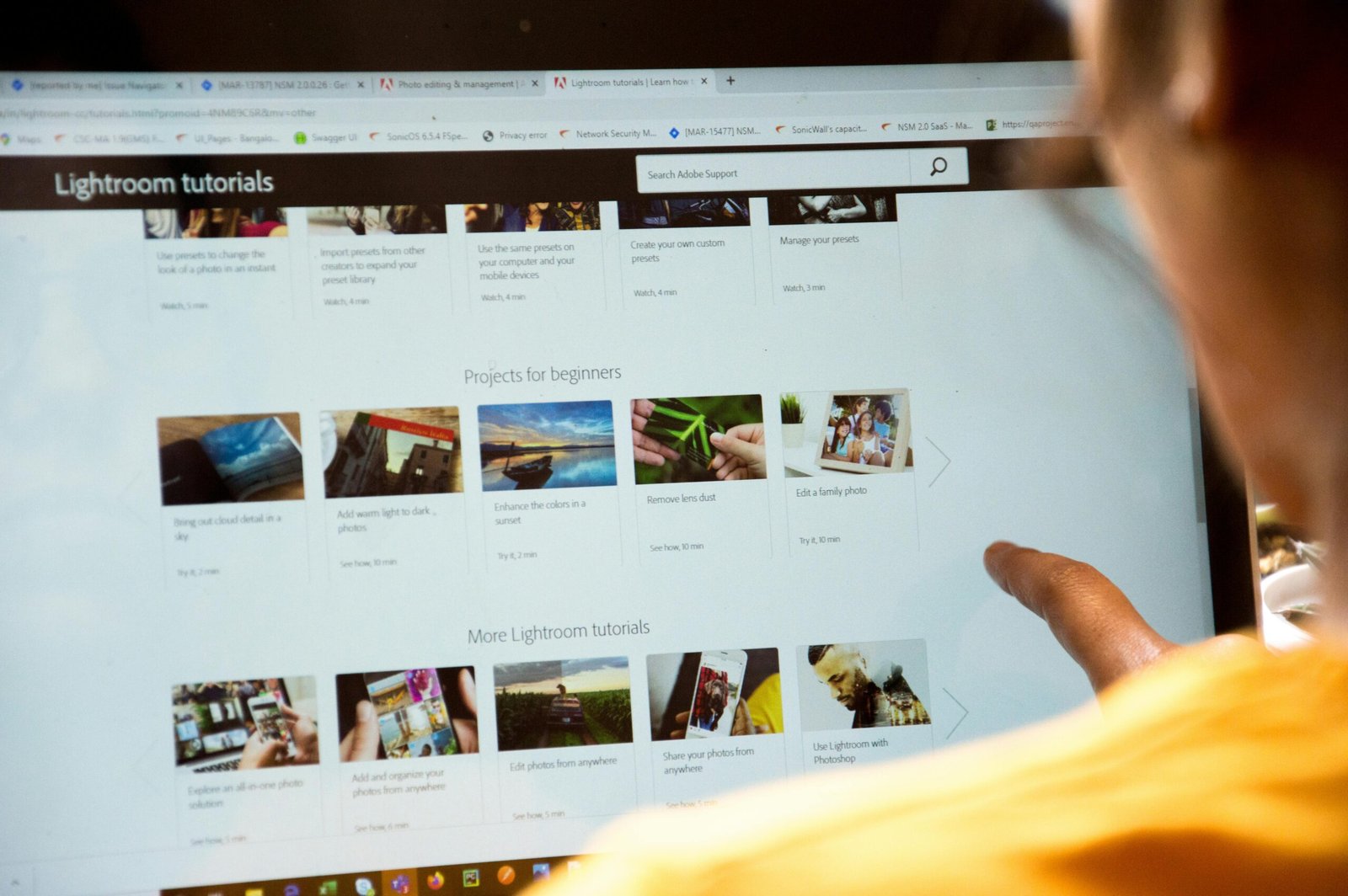 How to Create a Website Using WordPress (Complete Beginner’s Guide)