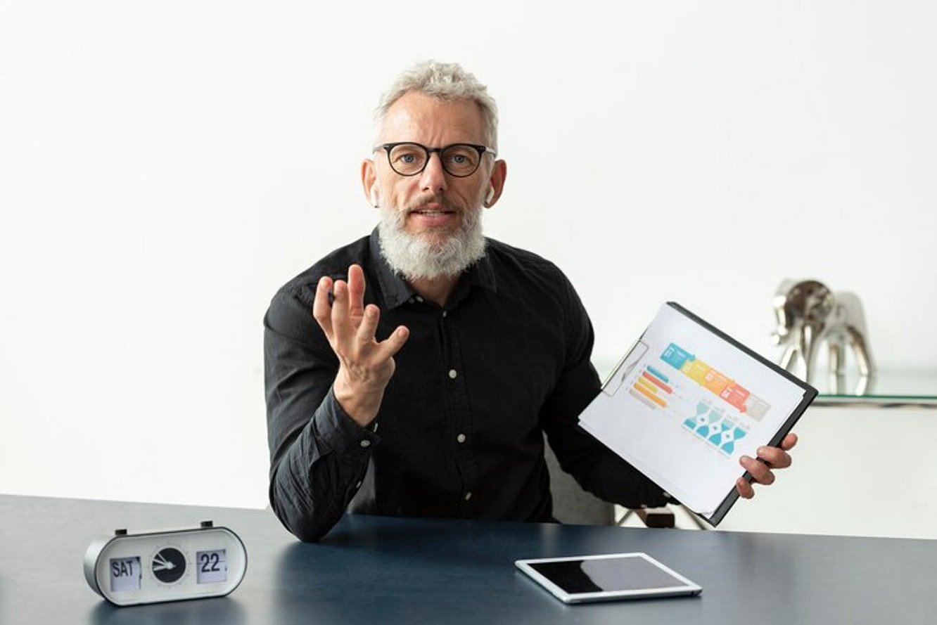 Predictive Analytics: Stop Guessing & Increase Marketing Roi by 30%