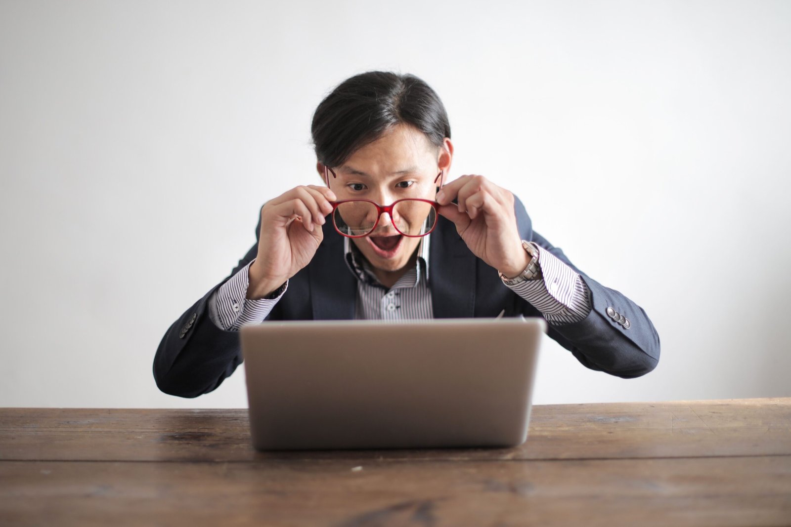 How to Find Out Why Customers Choose Your Compeititors